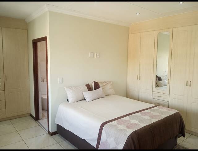 4 BEDROOM HOUSE FOR SALE IN PARKHAVEN
